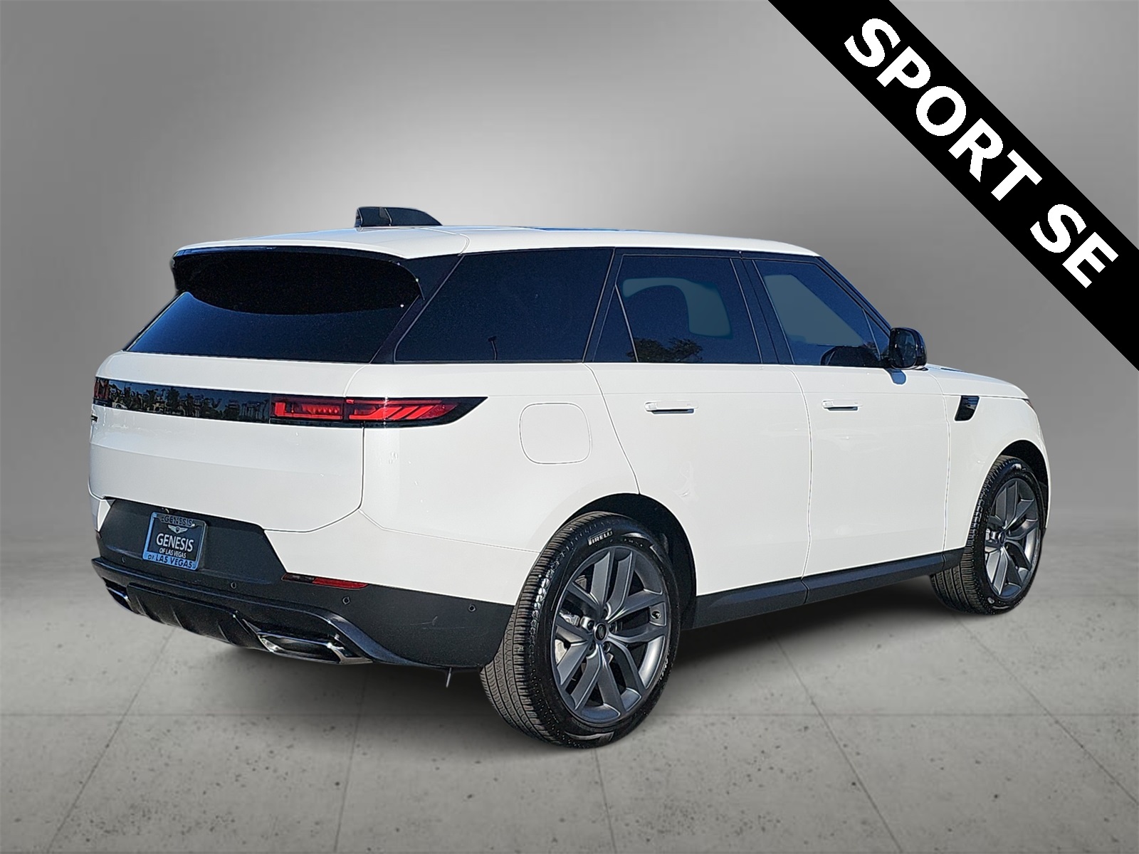 Thumbnail: 2024 Land Rover Range Rover Sport - 8