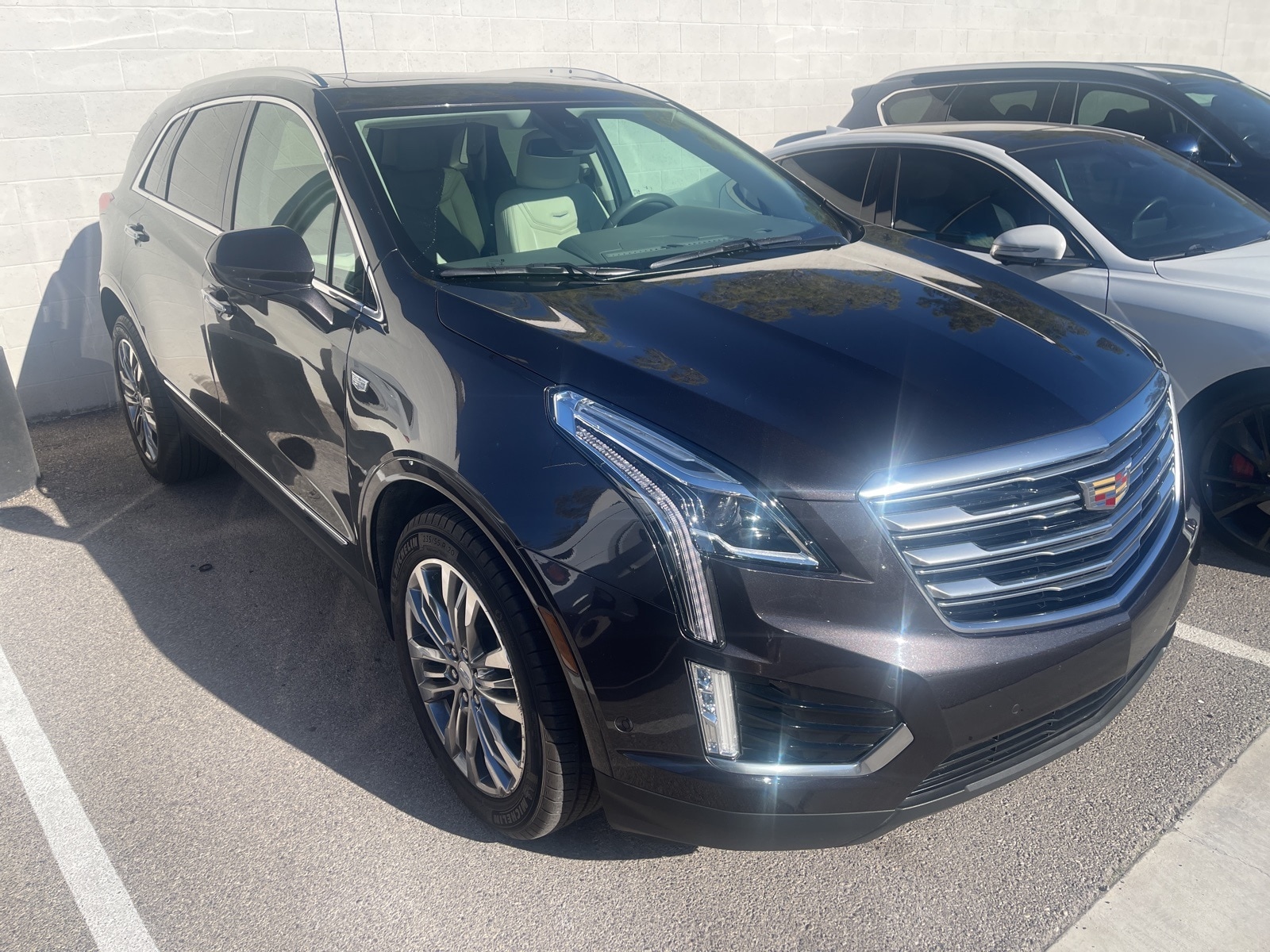 Thumbnail: 2017 Cadillac XT5 - 4