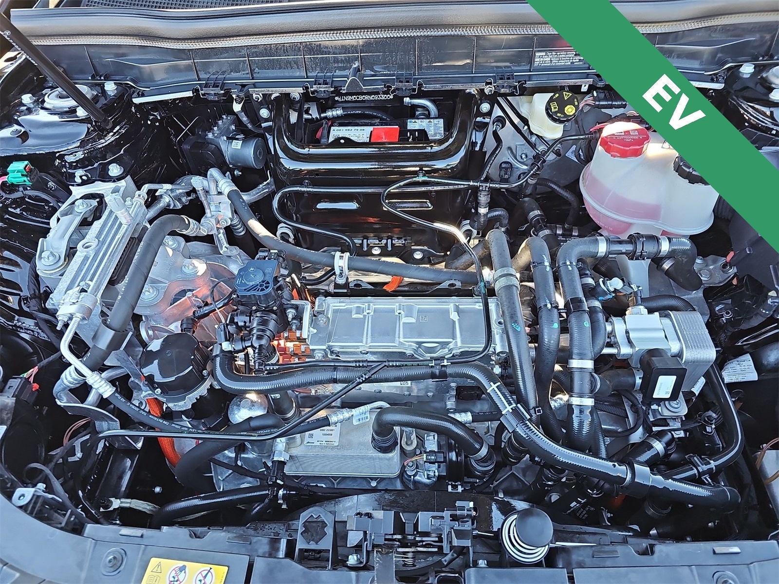 Thumbnail: 2024 Mercedes-Benz EQB - 13