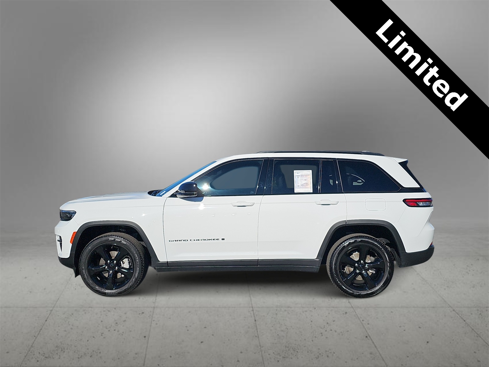 Thumbnail: 2025 Jeep Grand Cherokee - 5