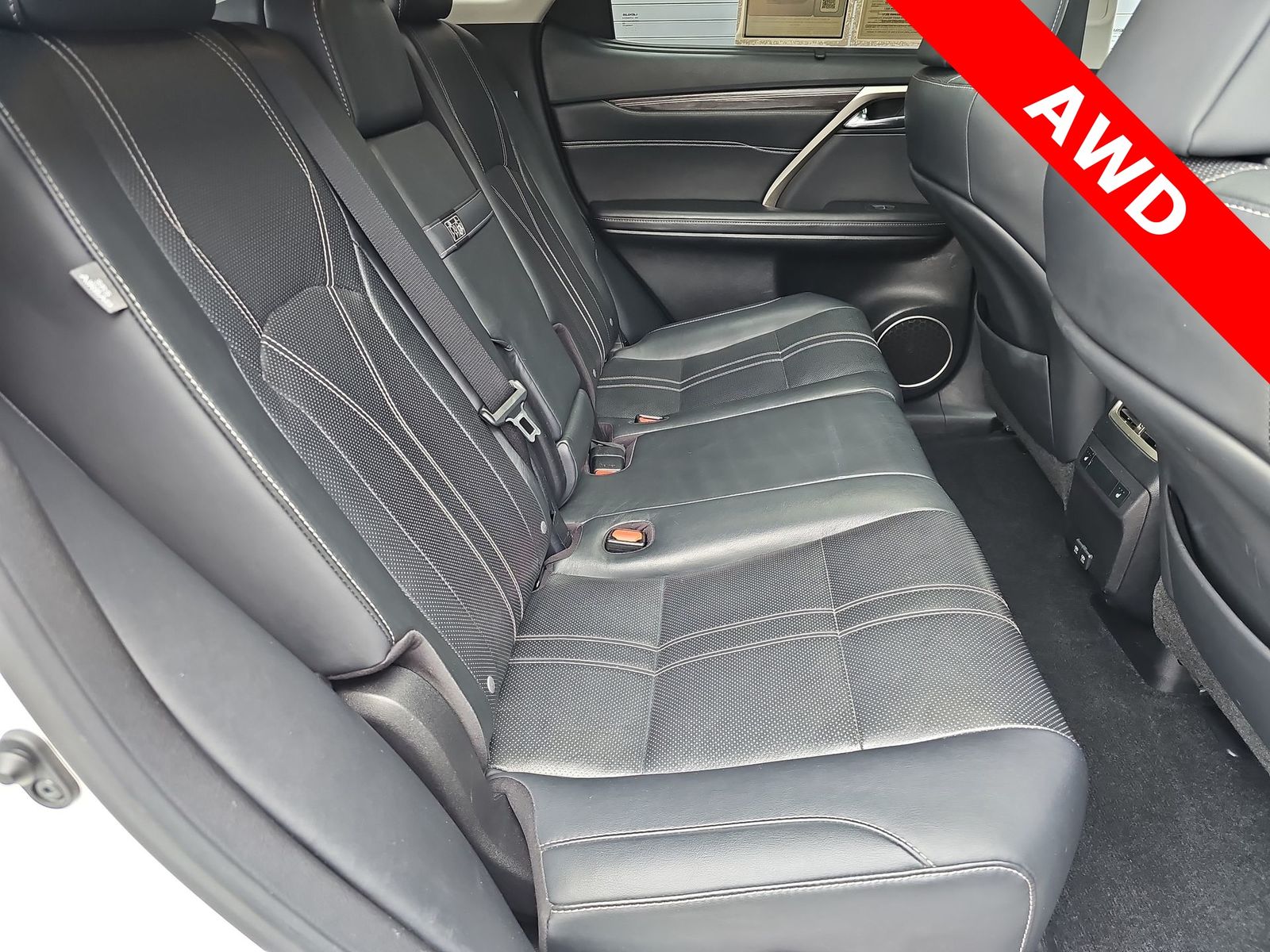 Thumbnail: 2020 Lexus RX - 17