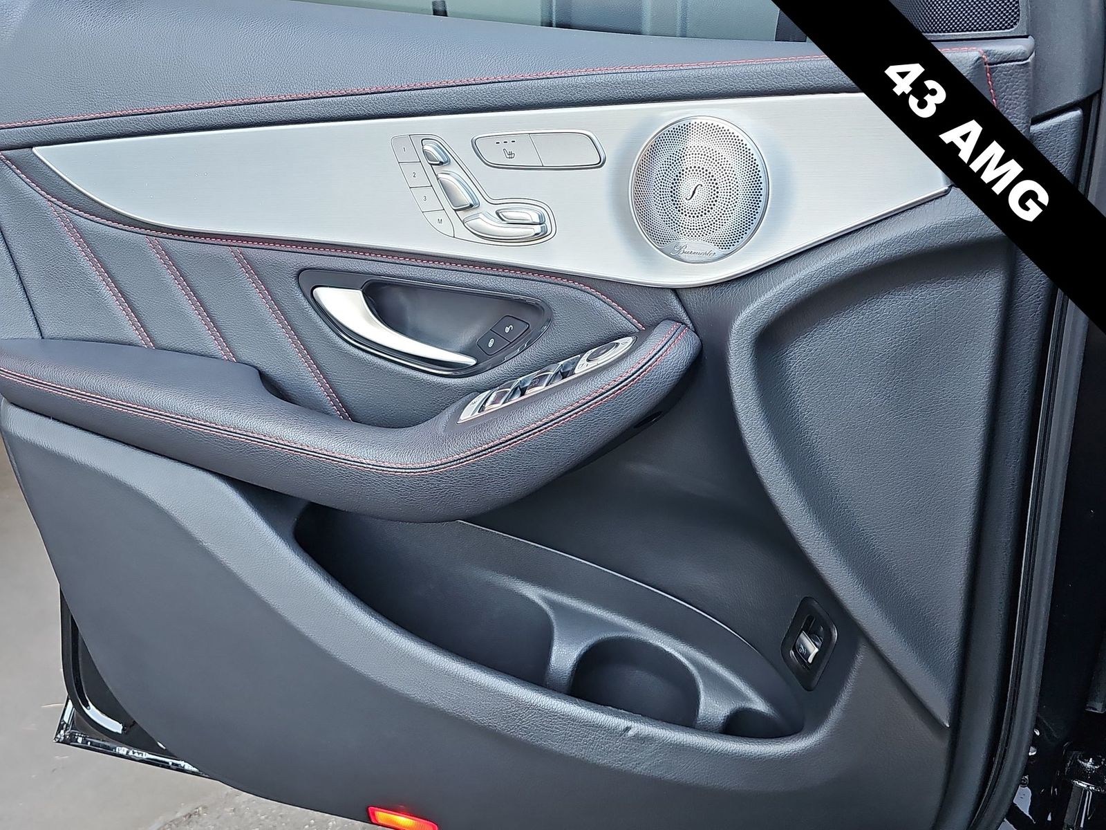 Thumbnail: 2020 Mercedes-Benz GLC - 27