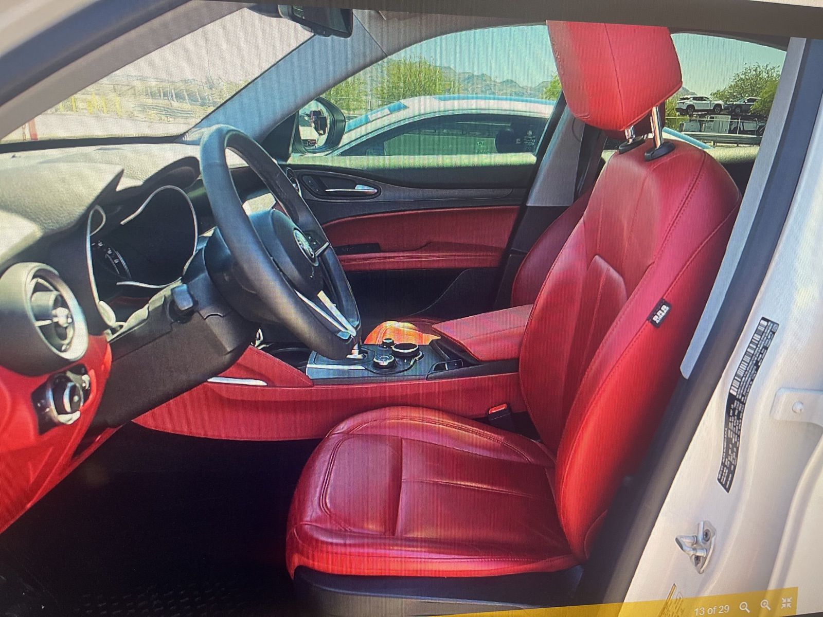 Thumbnail: 2019 Alfa Romeo Stelvio - 9