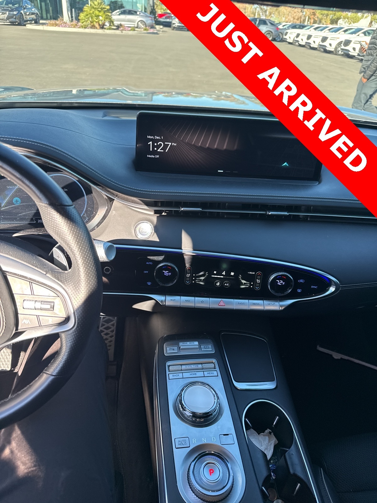 Thumbnail: 2023 Genesis GV70 - 6