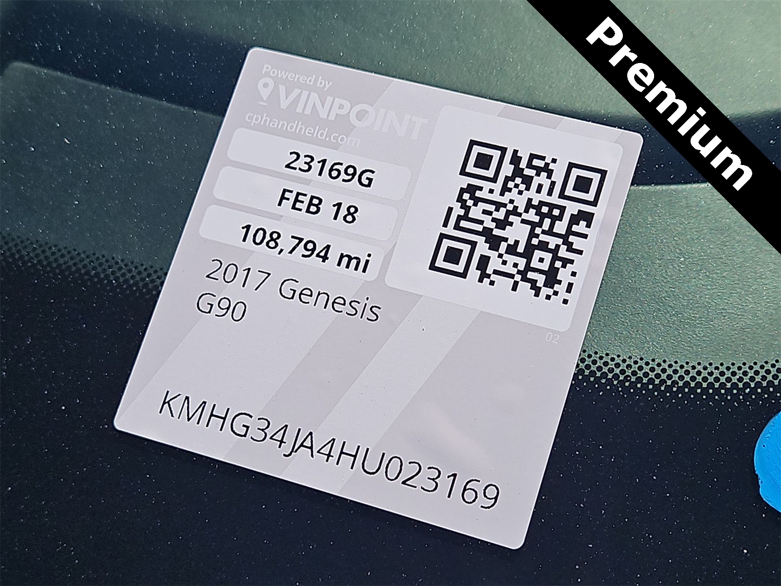 Thumbnail: 2017 Genesis G90 - 19