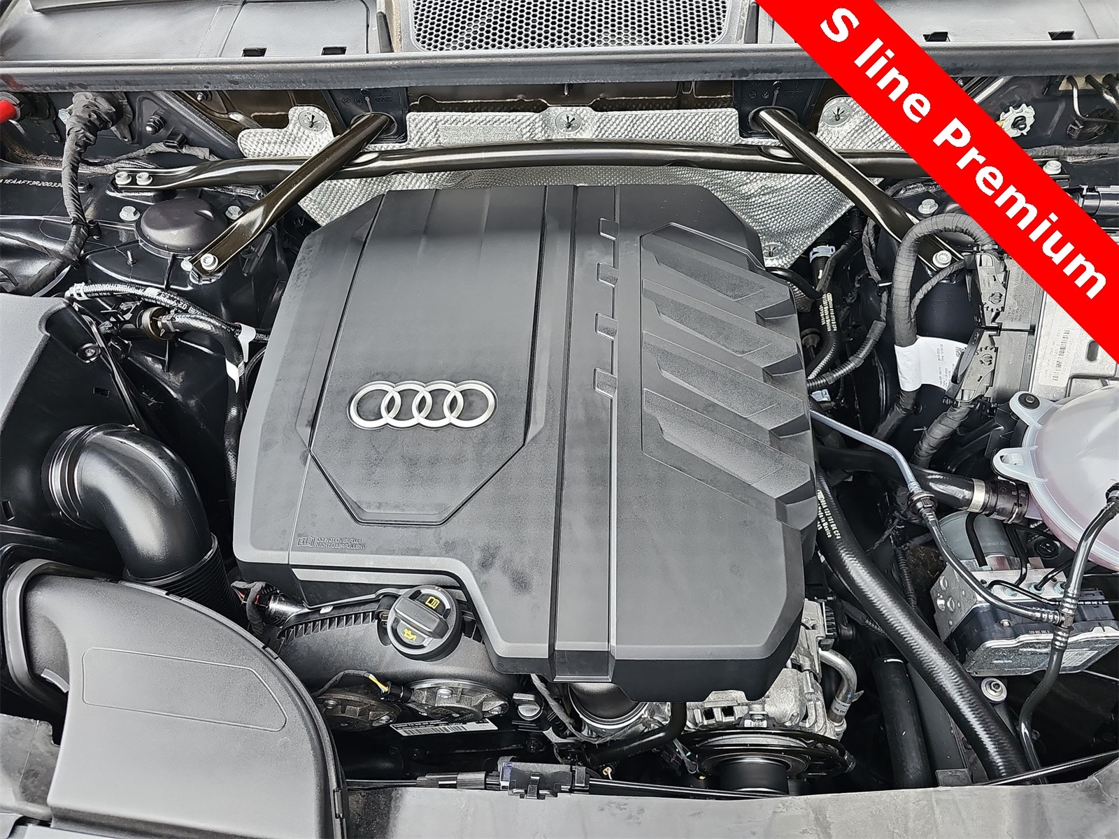 Thumbnail: 2024 Audi Q5 - 13