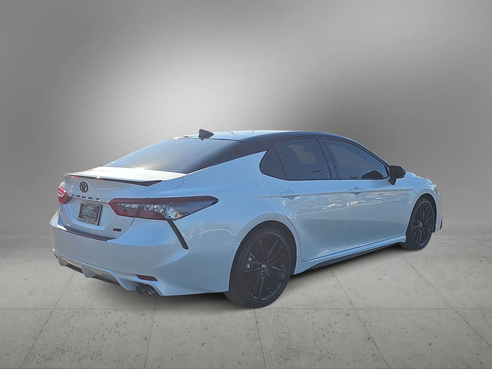 Thumbnail: 2024 Toyota Camry - 9