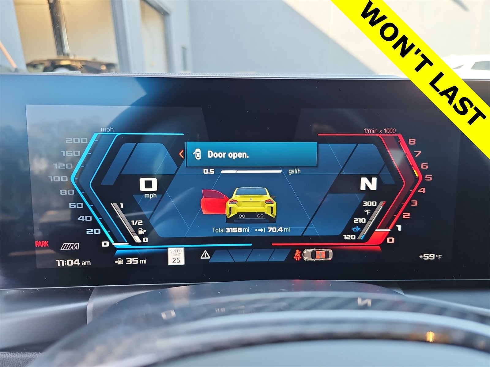 Thumbnail: 2025 BMW M2 - 21