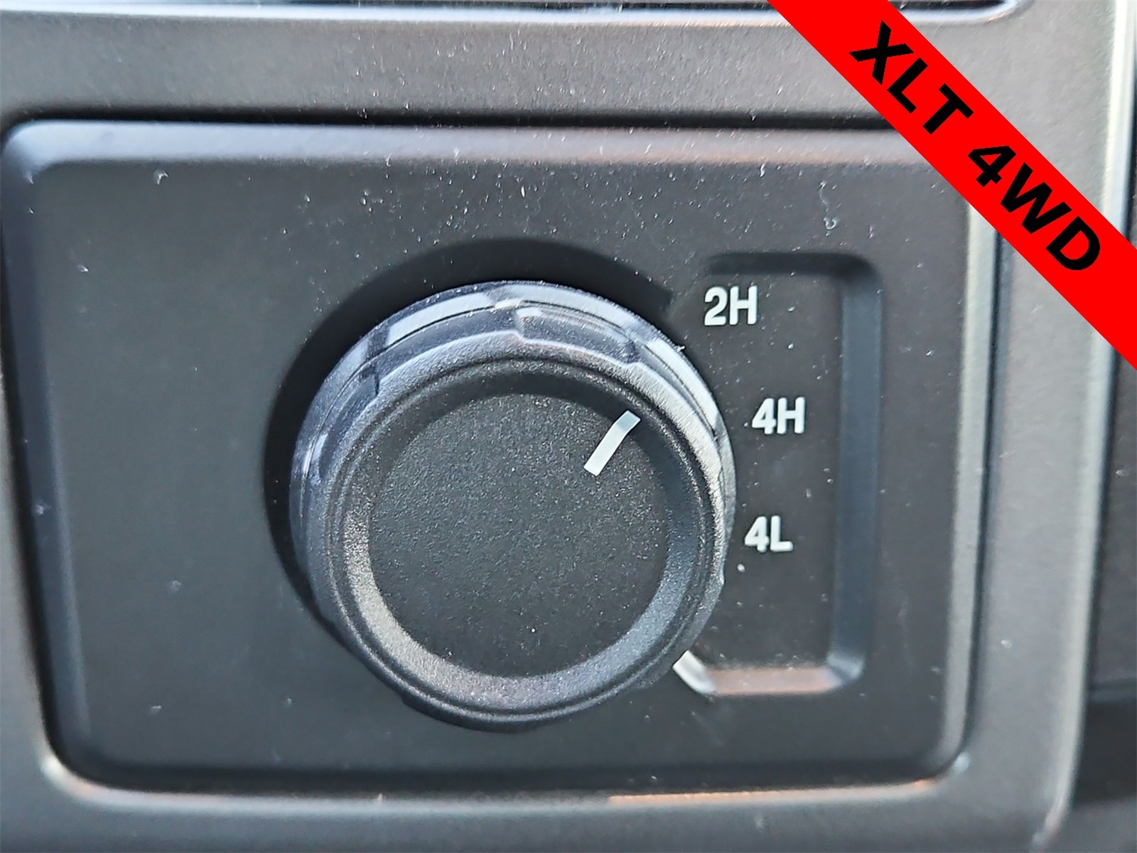 Thumbnail: 2019 Ford F-150 - 30