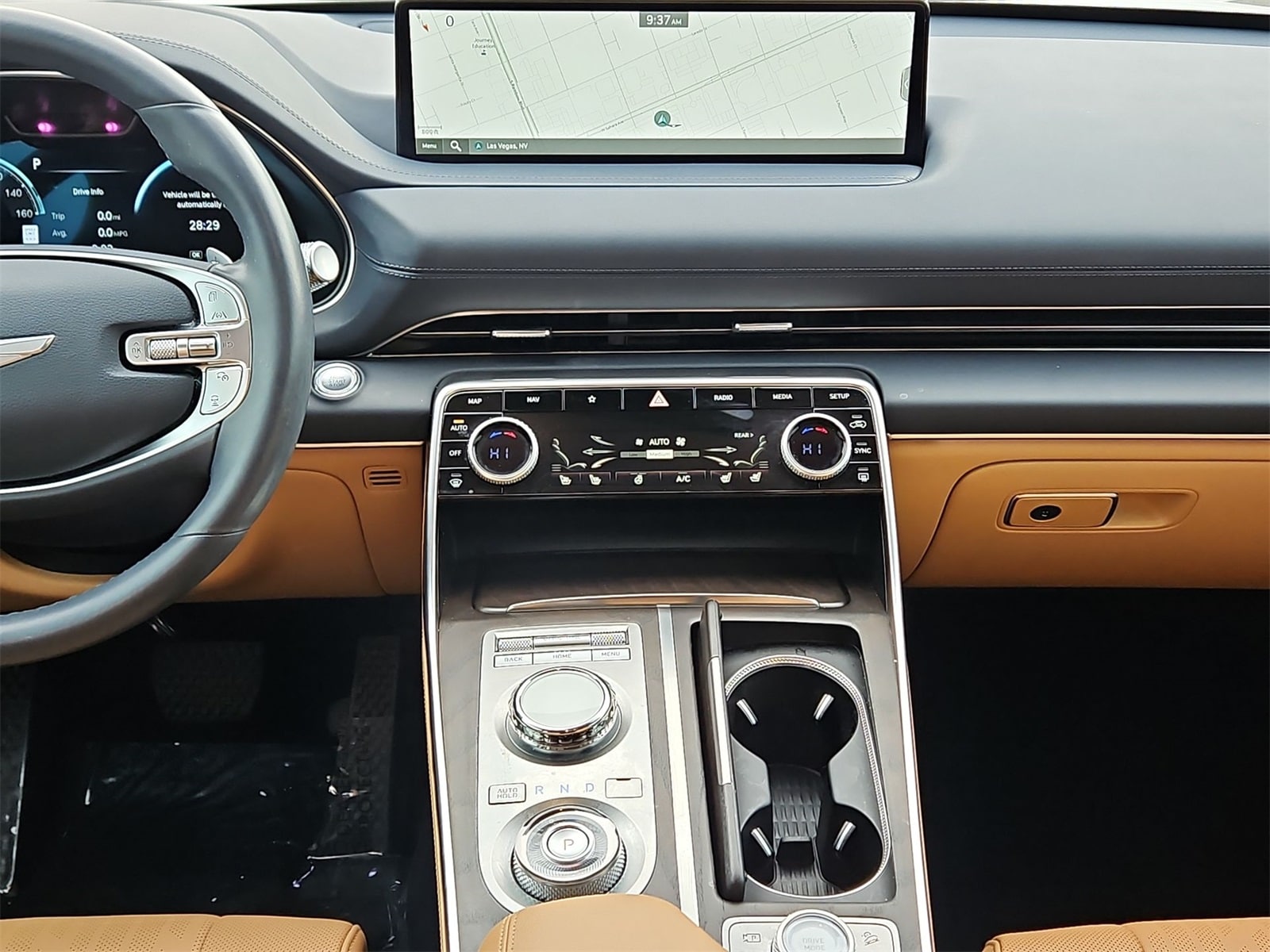 Thumbnail: 2023 Genesis GV80 - 20