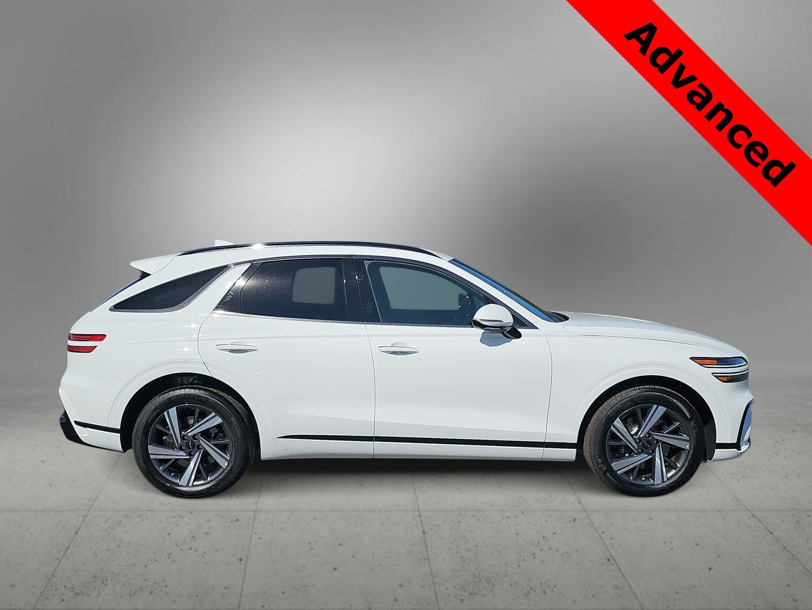 Thumbnail: 2026 Genesis GV70 - 9