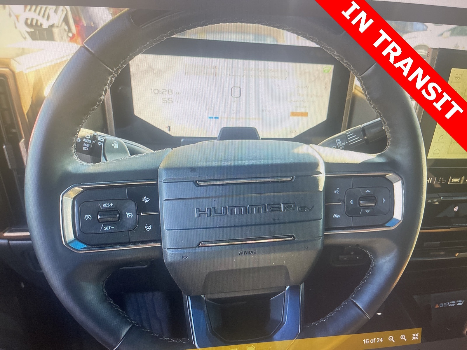 Thumbnail: 2024 GMC Hummer EV - 11