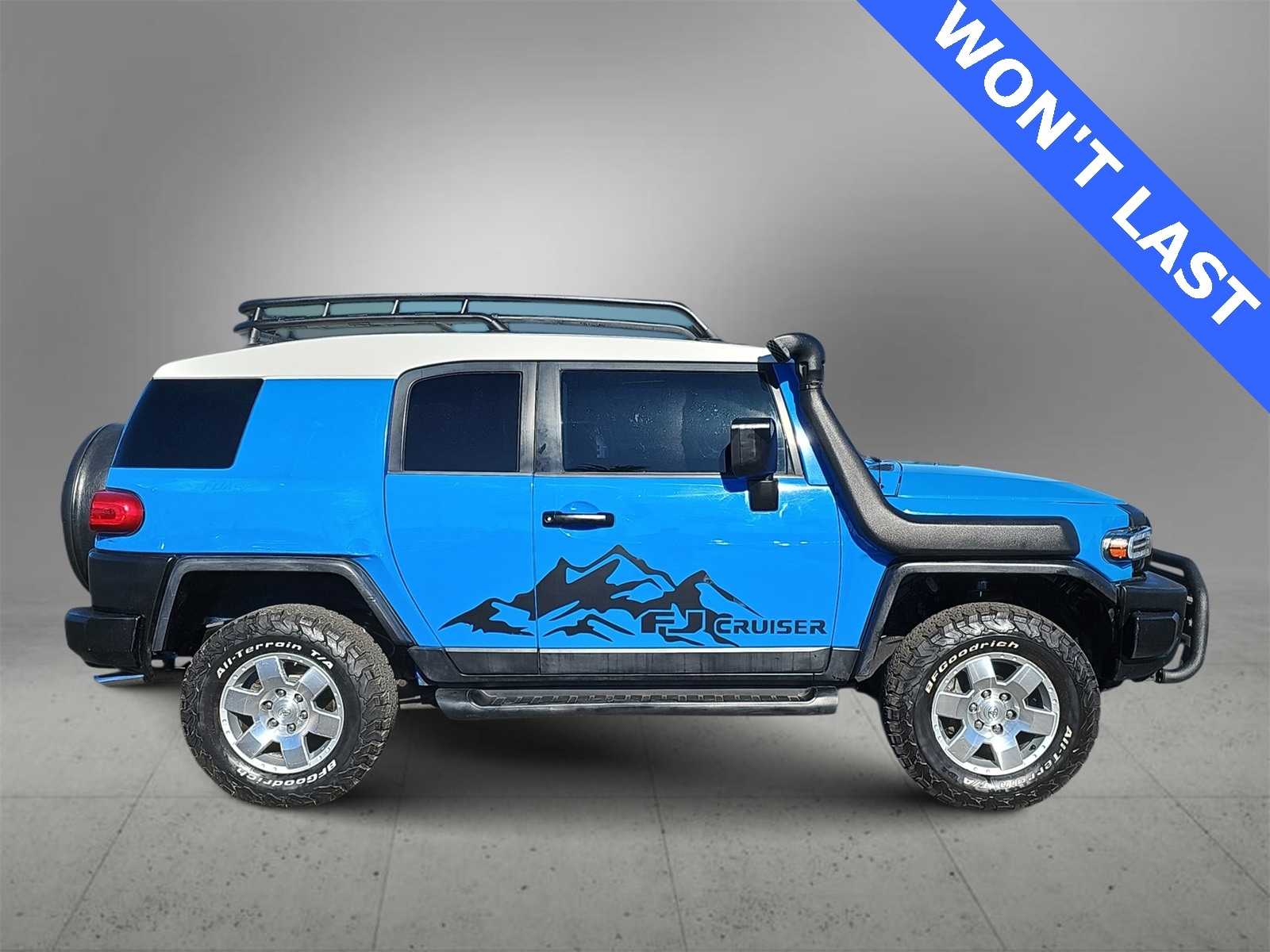 Thumbnail: 2007 Toyota FJ Cruiser - 9