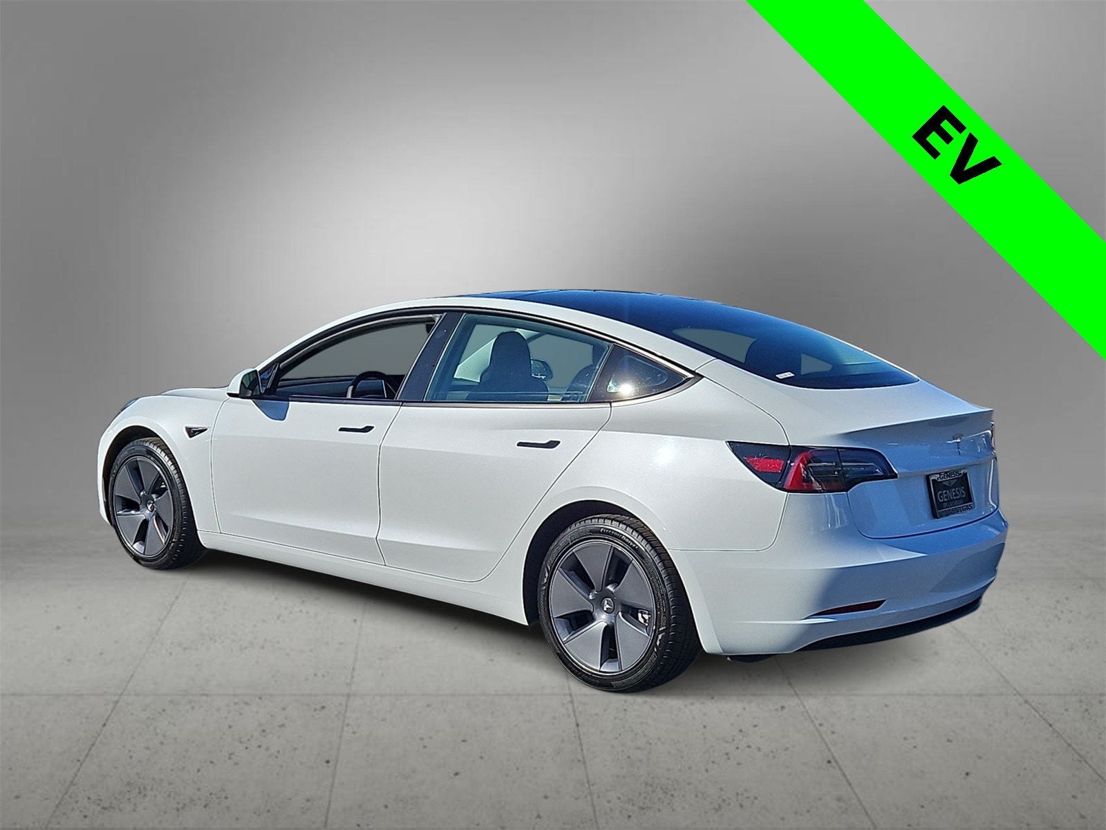 Thumbnail: 2023 Tesla Model 3 - 5