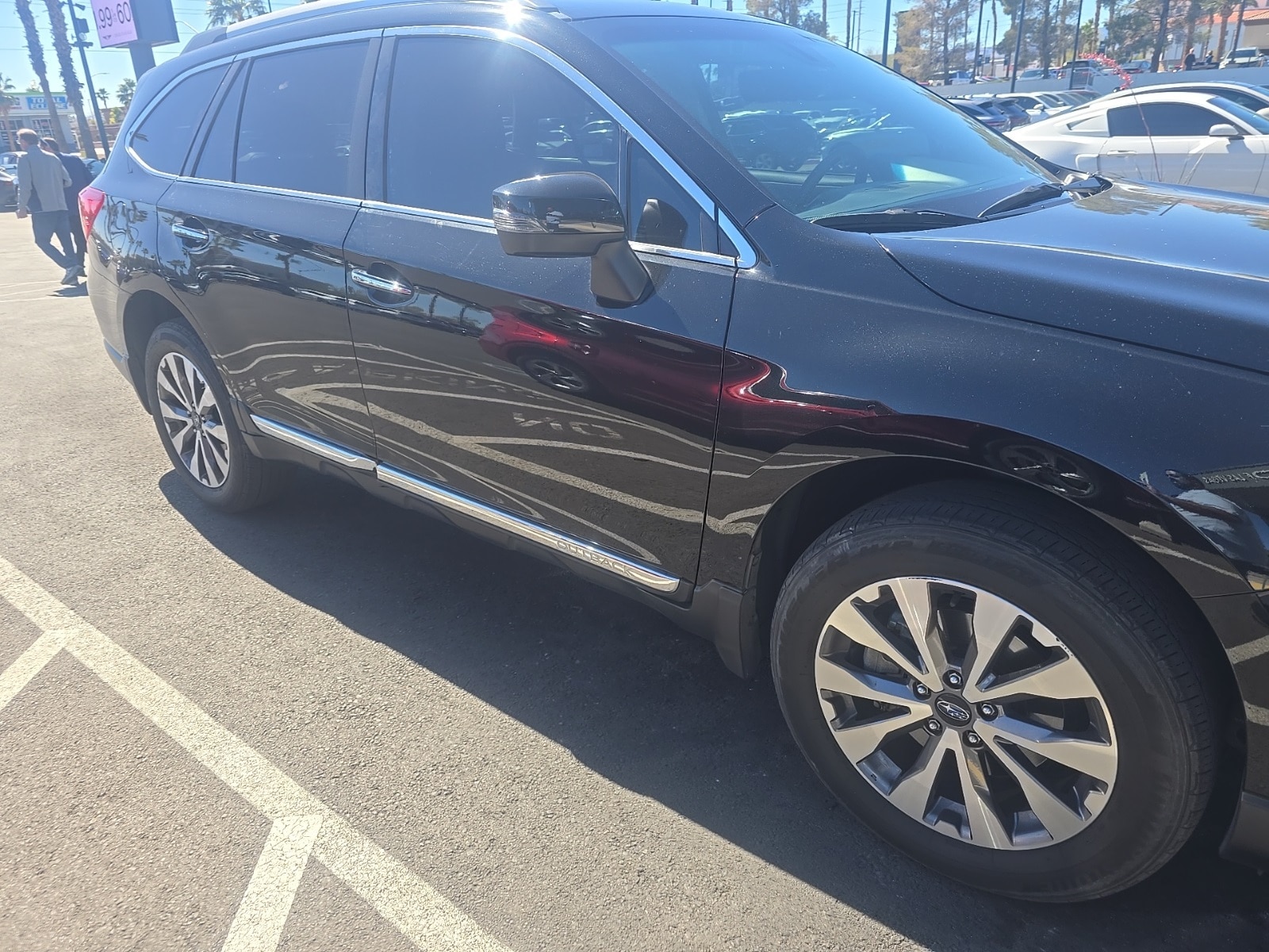 Thumbnail: 2017 Subaru Outback - 6