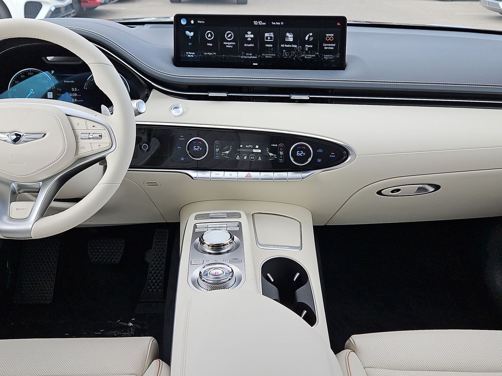 Thumbnail: 2024 Genesis GV70 - 24