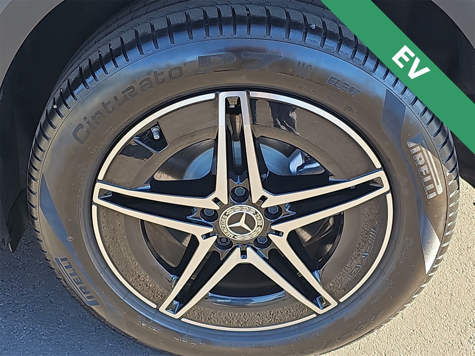 Thumbnail: 2024 Mercedes-Benz EQB - 12