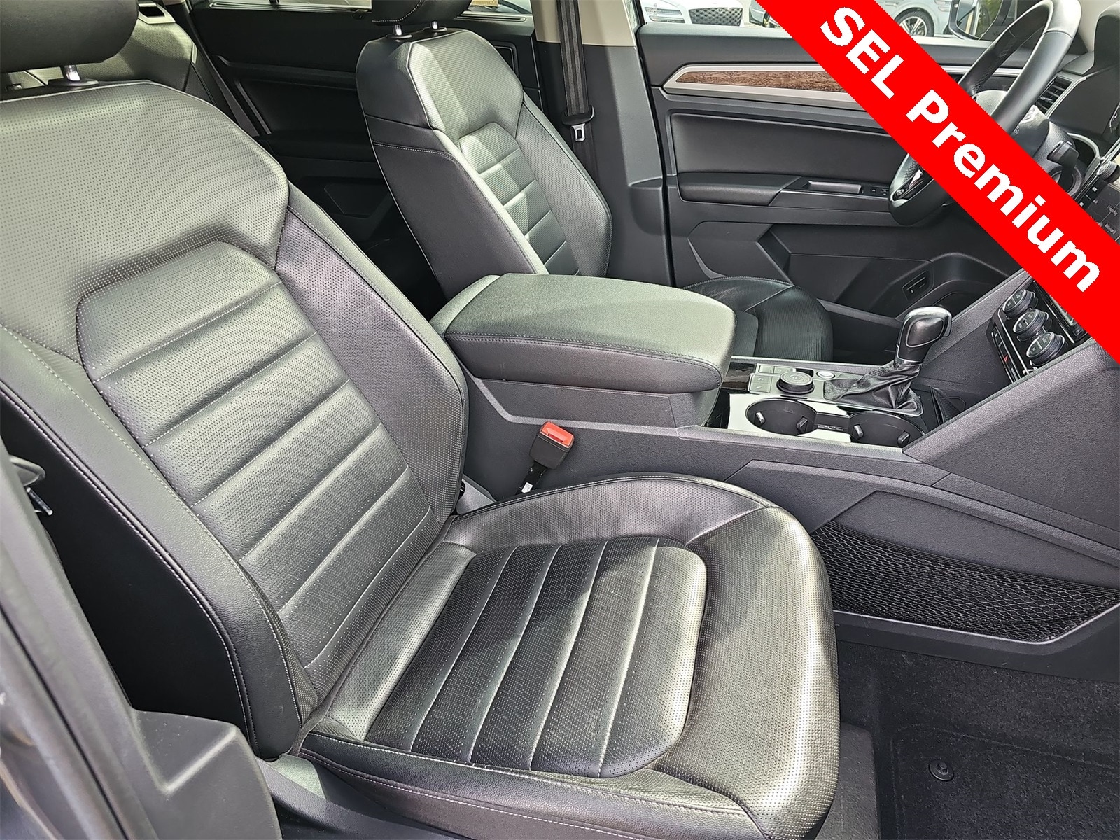 Thumbnail: 2019 Volkswagen Atlas - 18