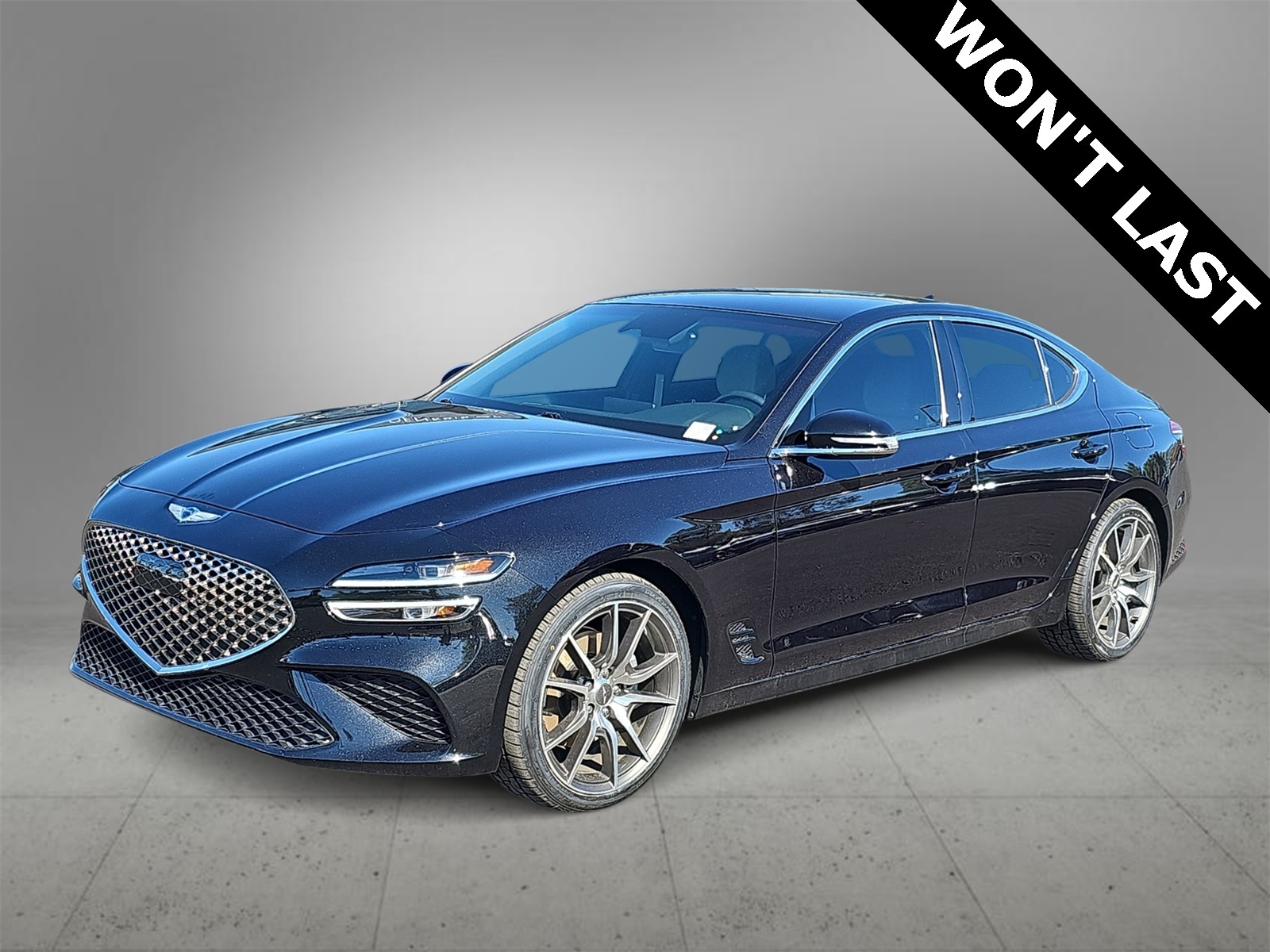 Thumbnail: 2023 Genesis G70 - 4