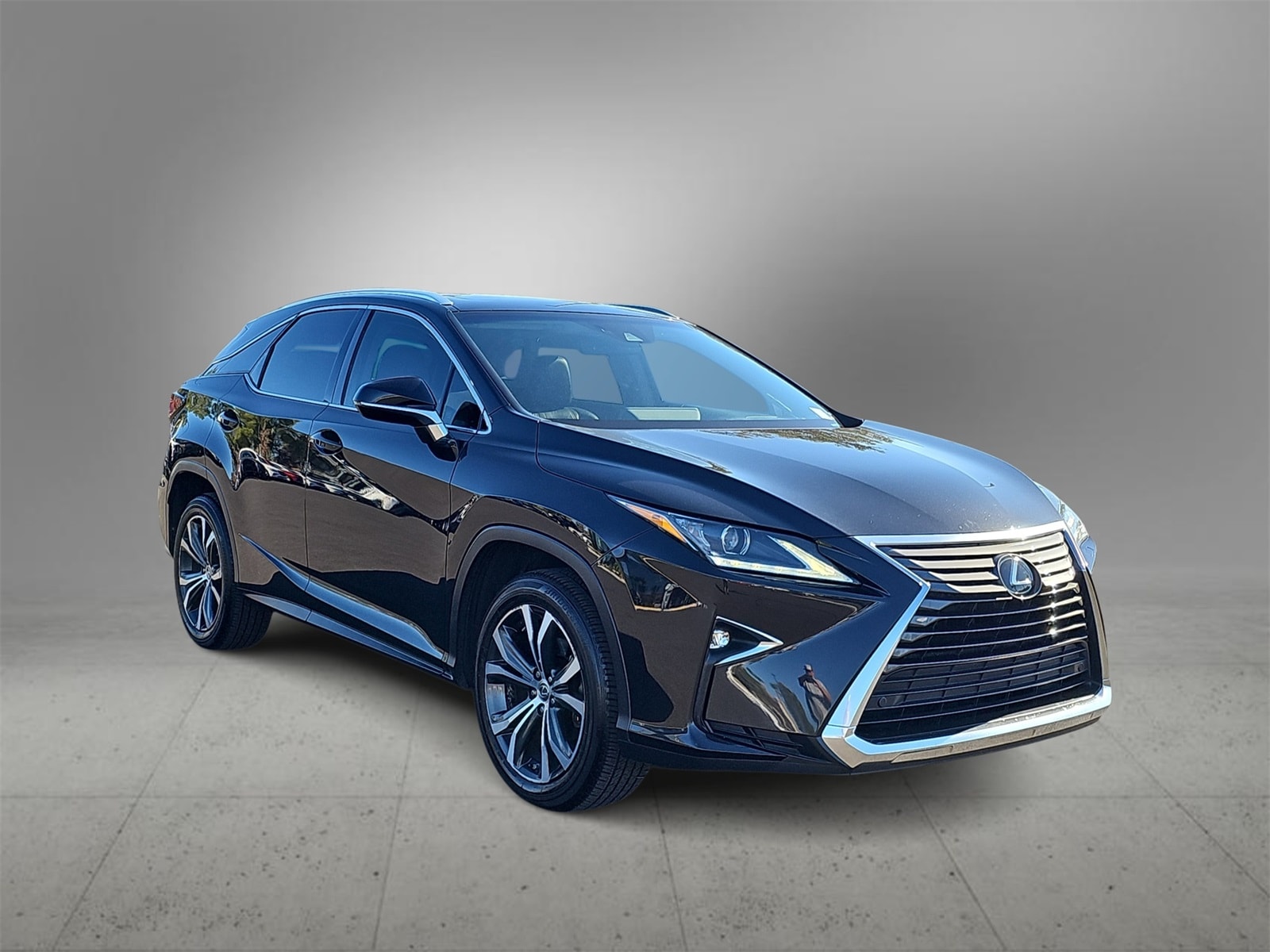 Thumbnail: 2017 Lexus RX - 2