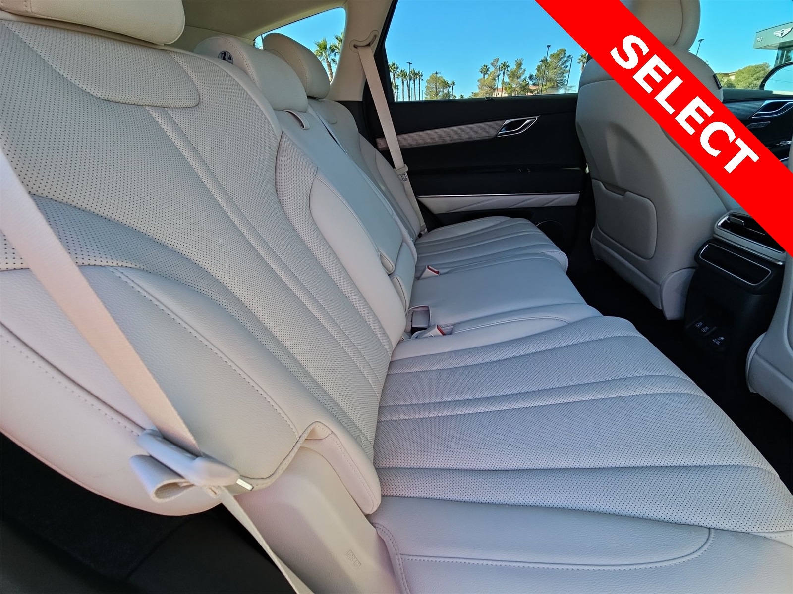 Thumbnail: 2025 Genesis GV80 - 17