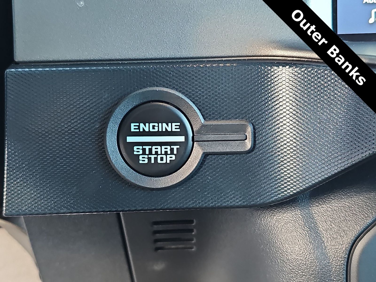 Thumbnail: 2023 Ford Bronco - 24