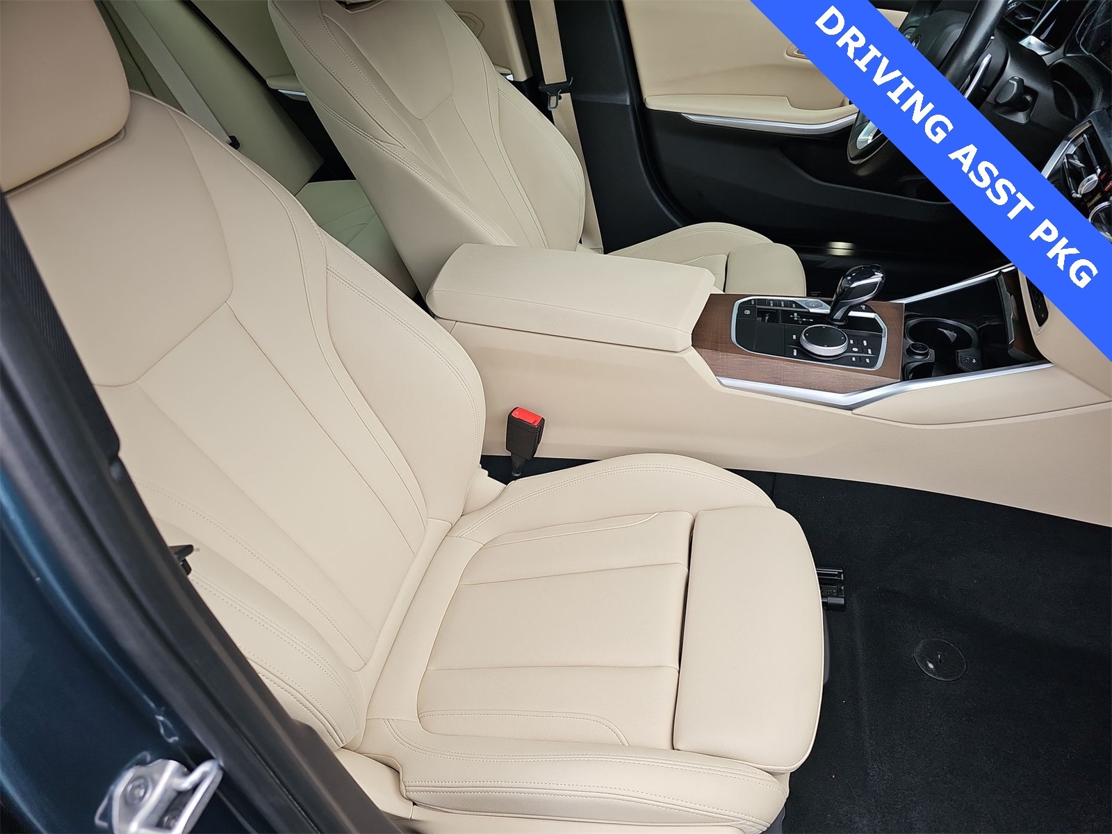 Thumbnail: 2021 BMW 3 Series - 18