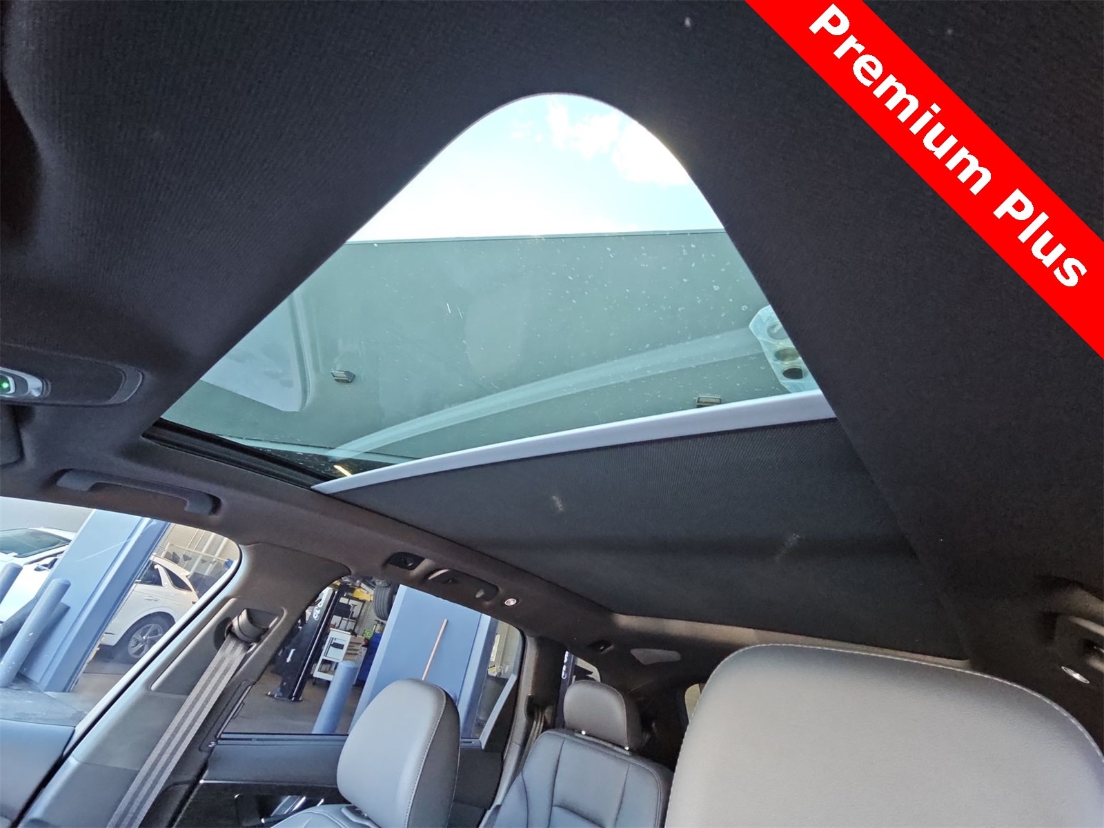 Thumbnail: 2021 Audi Q7 - 28