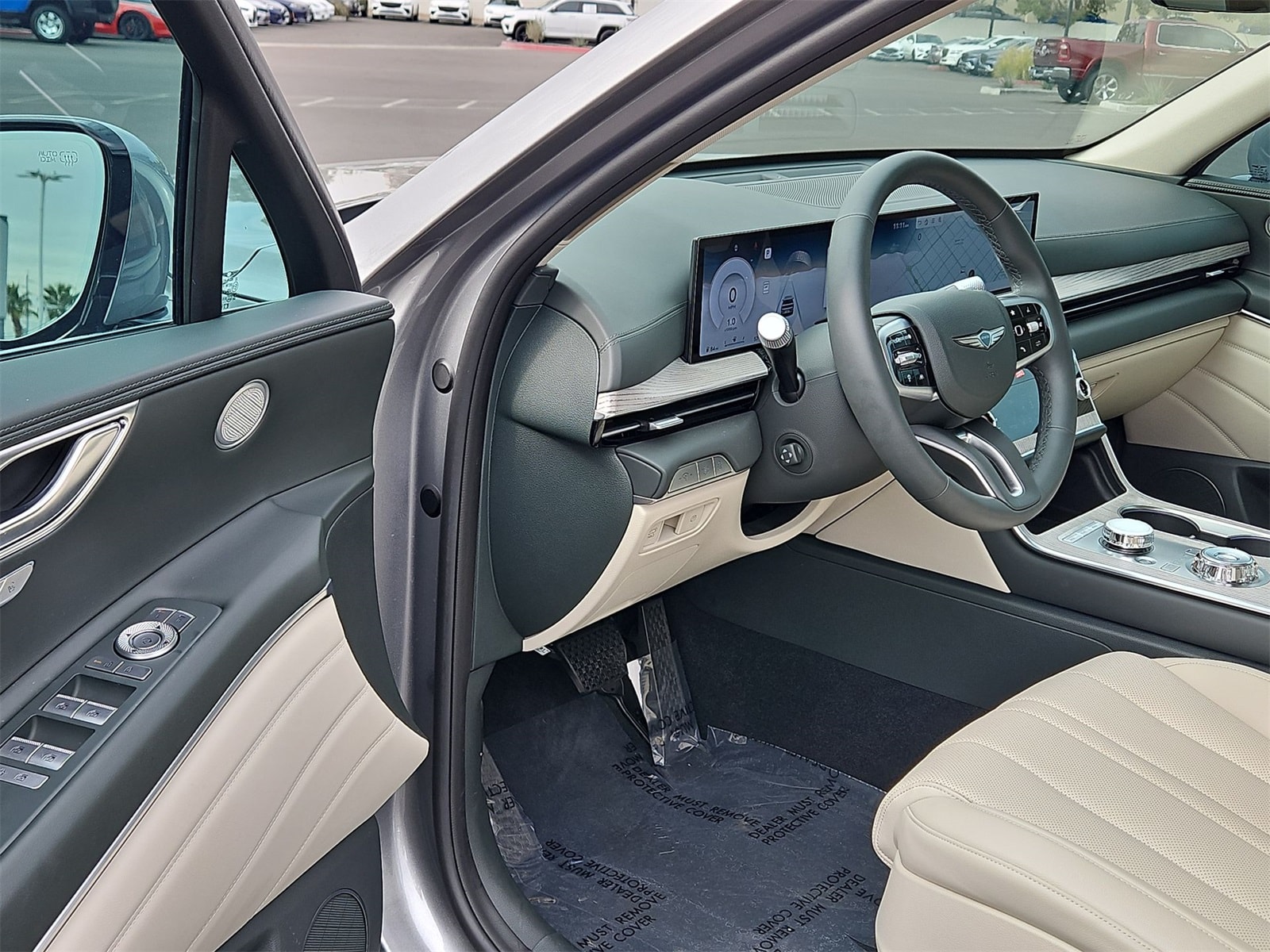 Thumbnail: 2025 Genesis GV80 - 10