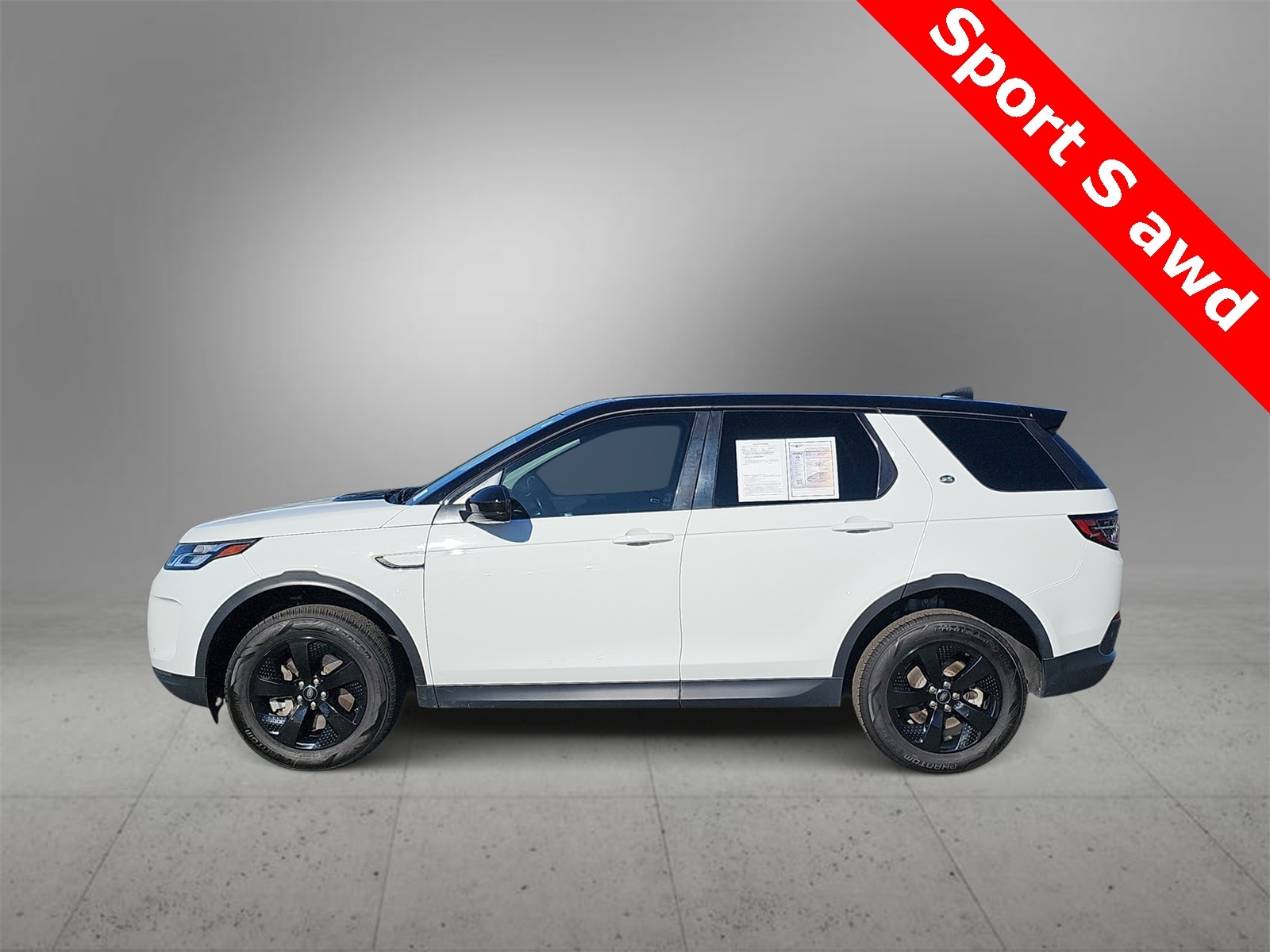 Thumbnail: 2020 Land Rover Discovery Sport - 5