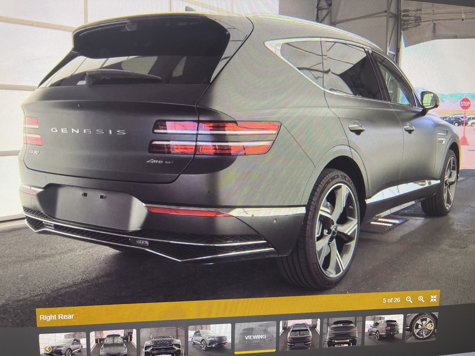 Thumbnail: 2026 Genesis GV80 - 4