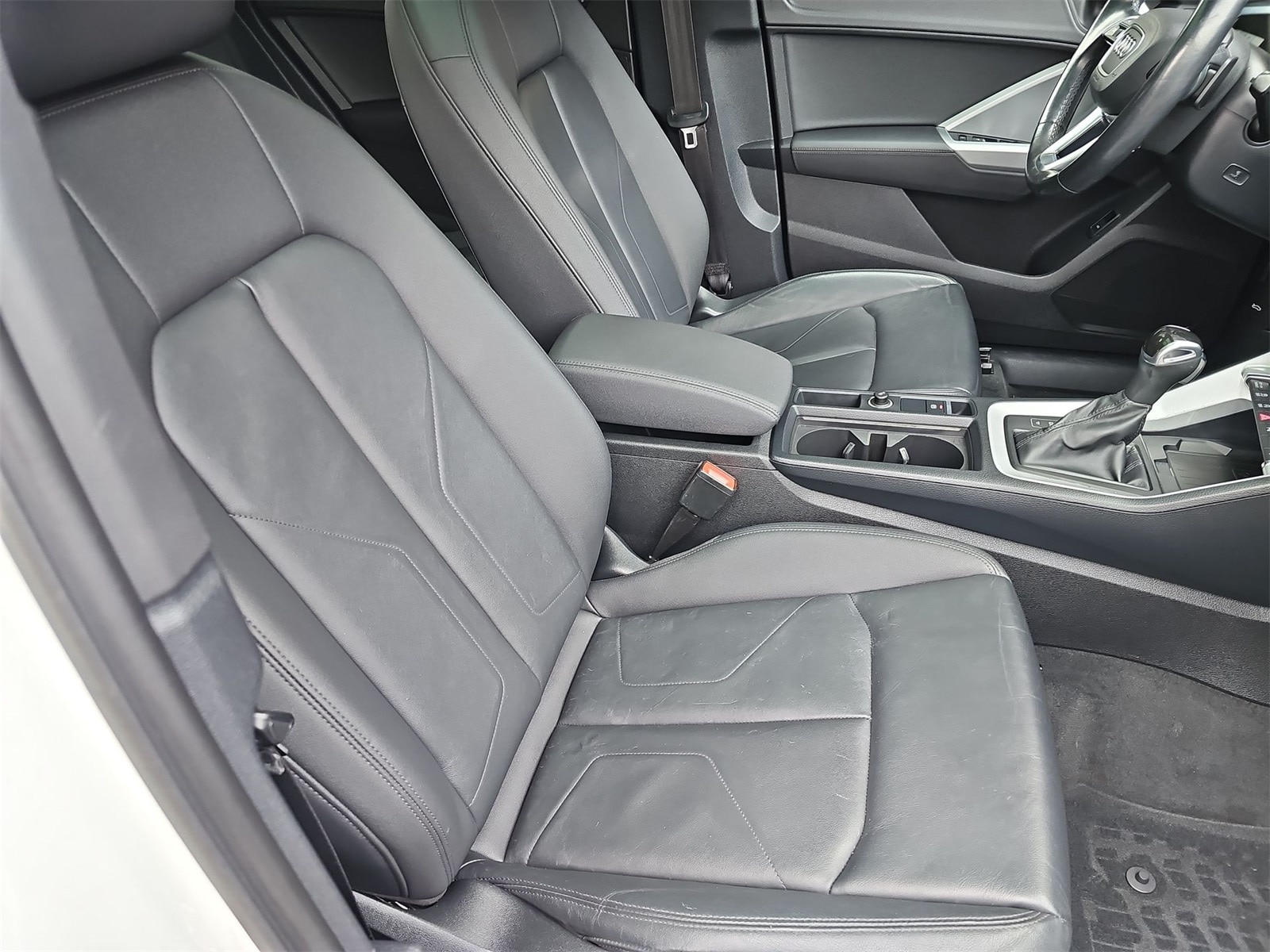 Thumbnail: 2021 Audi Q3 - 18