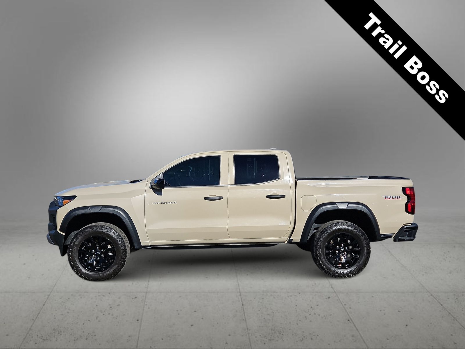 Thumbnail: 2024 Chevrolet Colorado - 5