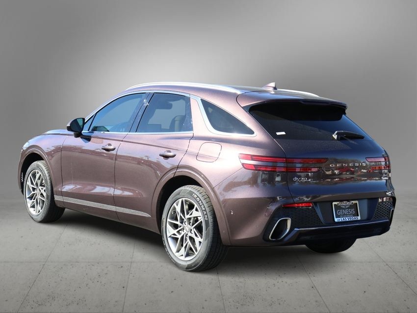 Thumbnail: 2022 Genesis GV70 - 3