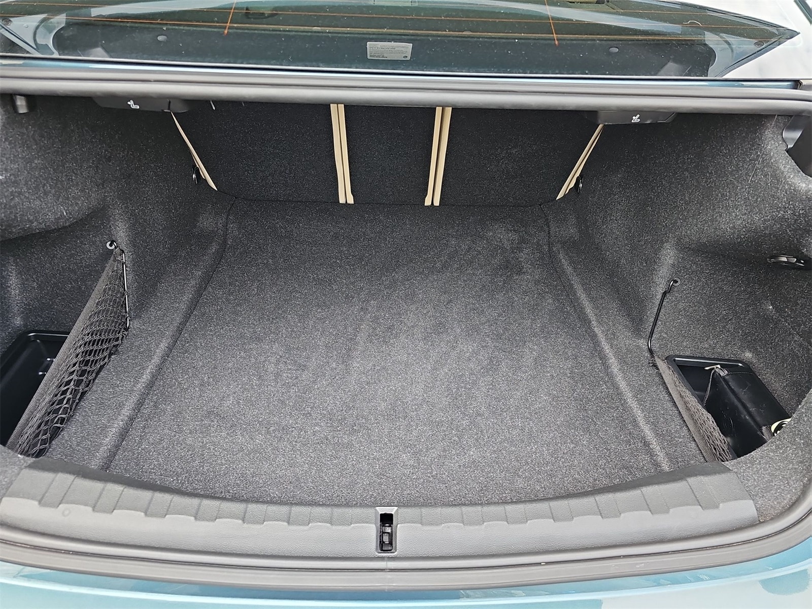 Thumbnail: 2021 BMW 3 Series - 23