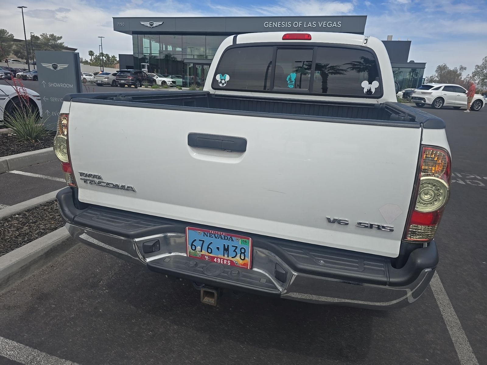 Thumbnail: 2011 Toyota Tacoma - 6