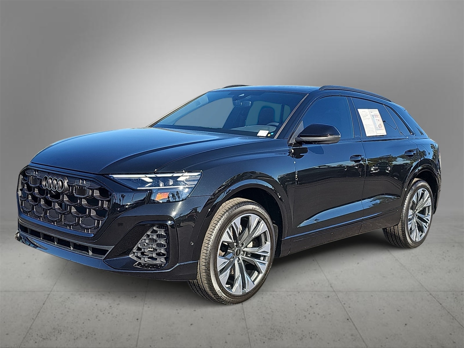 Thumbnail: 2025 Audi Q8 - 4