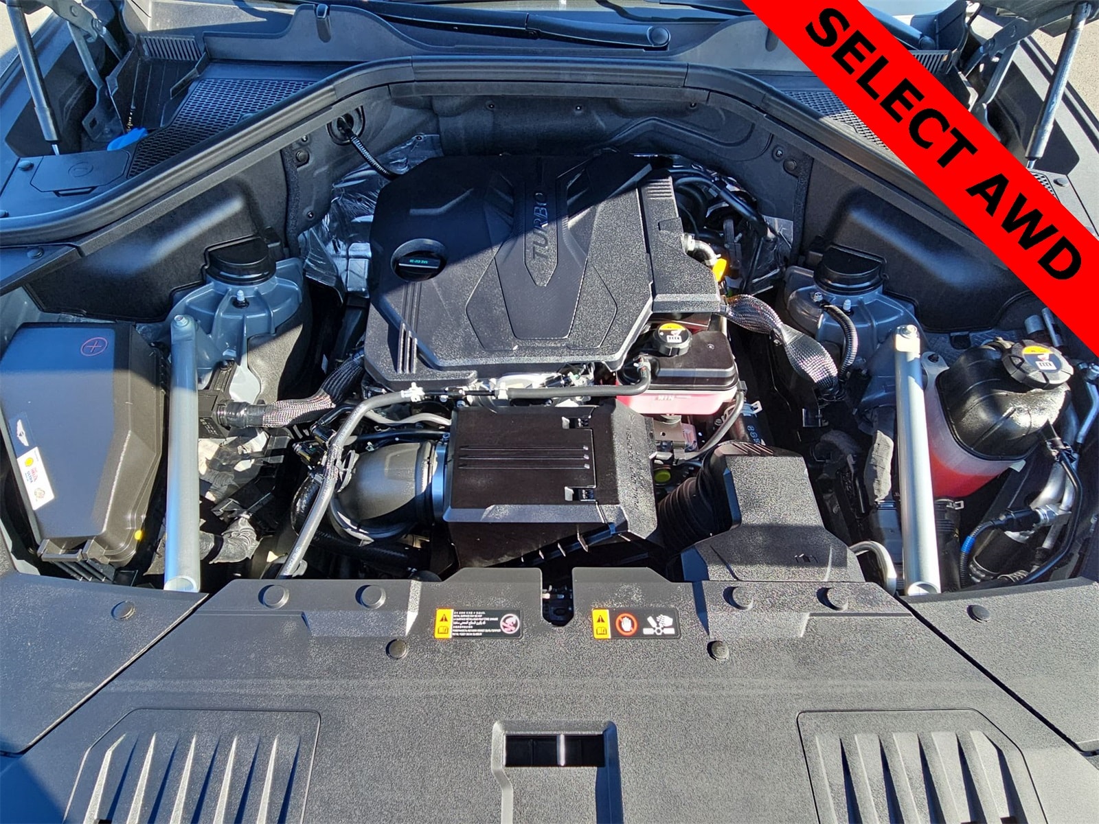 Thumbnail: 2025 Genesis GV80 - 13