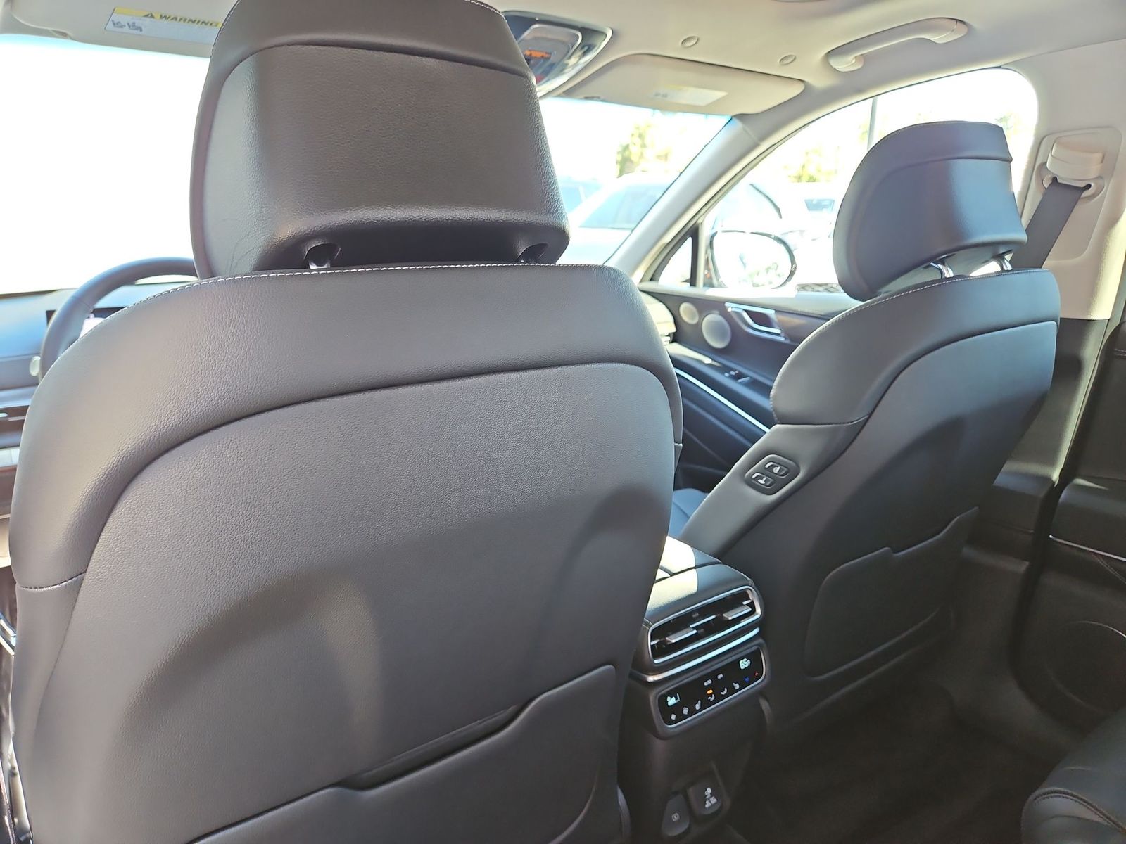 Thumbnail: 2026 Genesis GV80 - 16