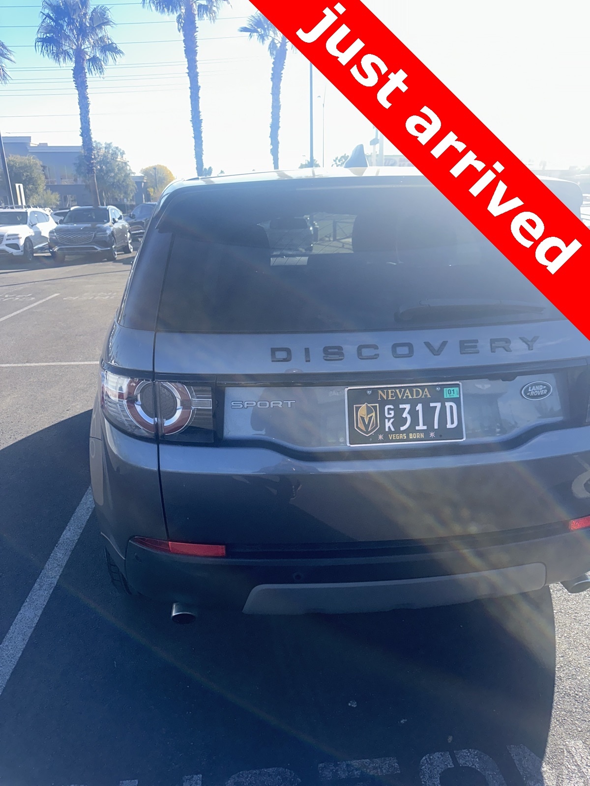 Thumbnail: 2019 Land Rover Discovery Sport - 6