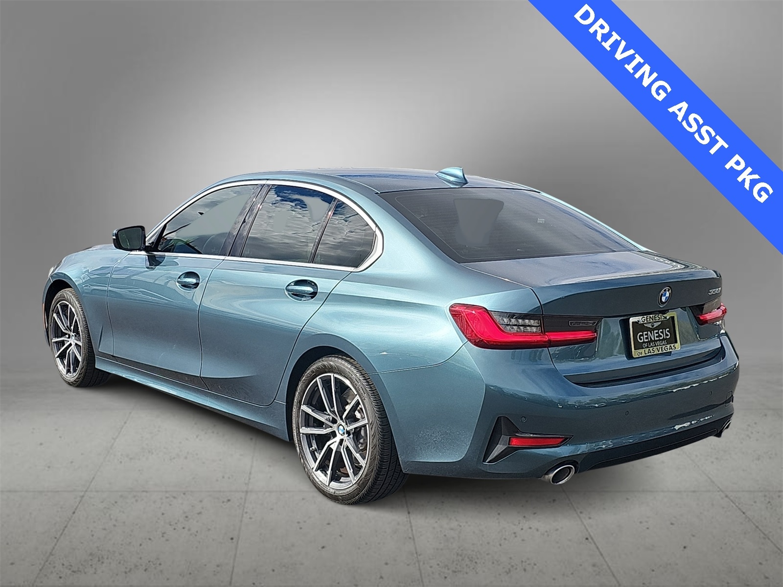 Thumbnail: 2021 BMW 3 Series - 6