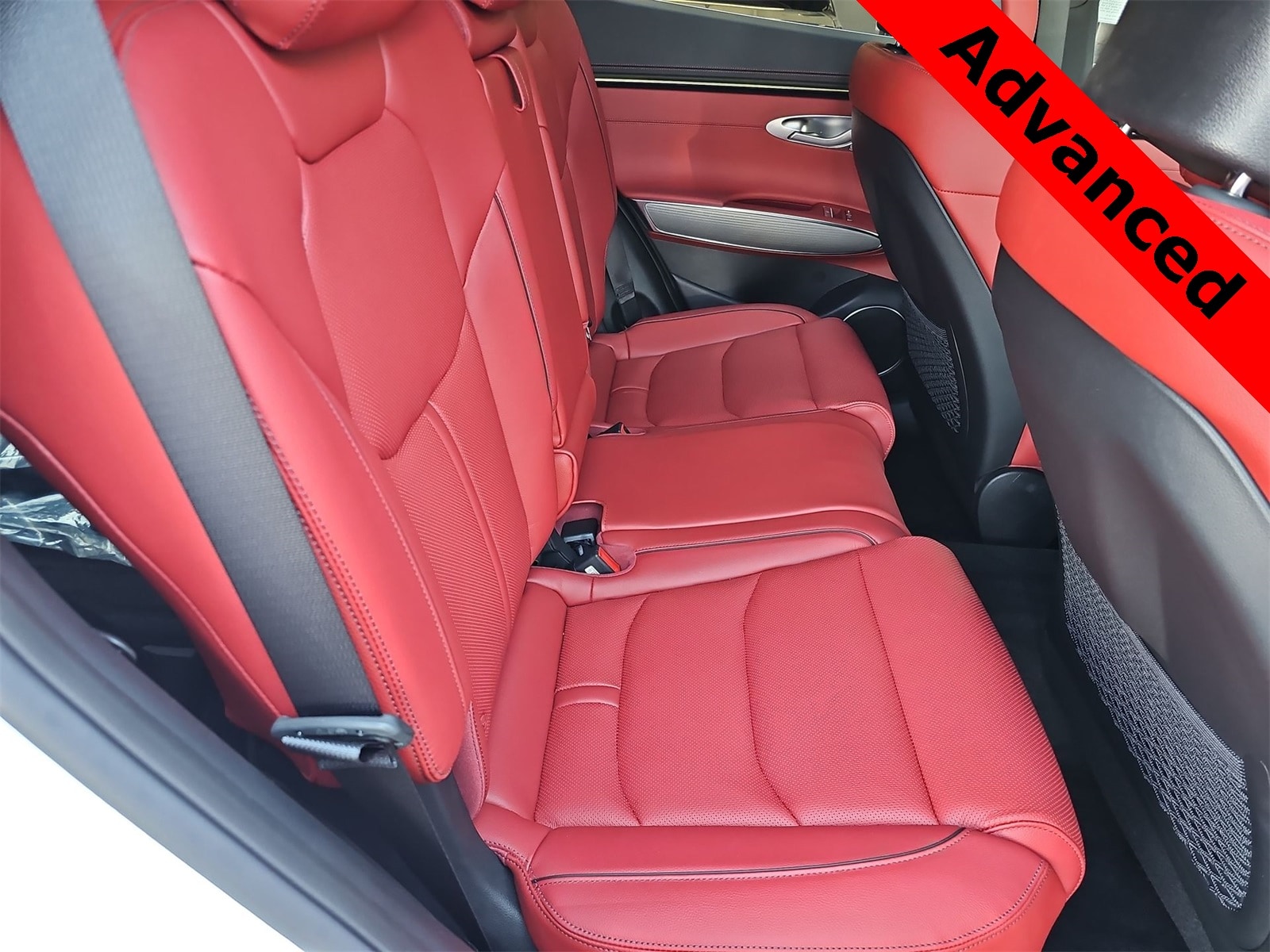 Thumbnail: 2026 Genesis GV70 - 17