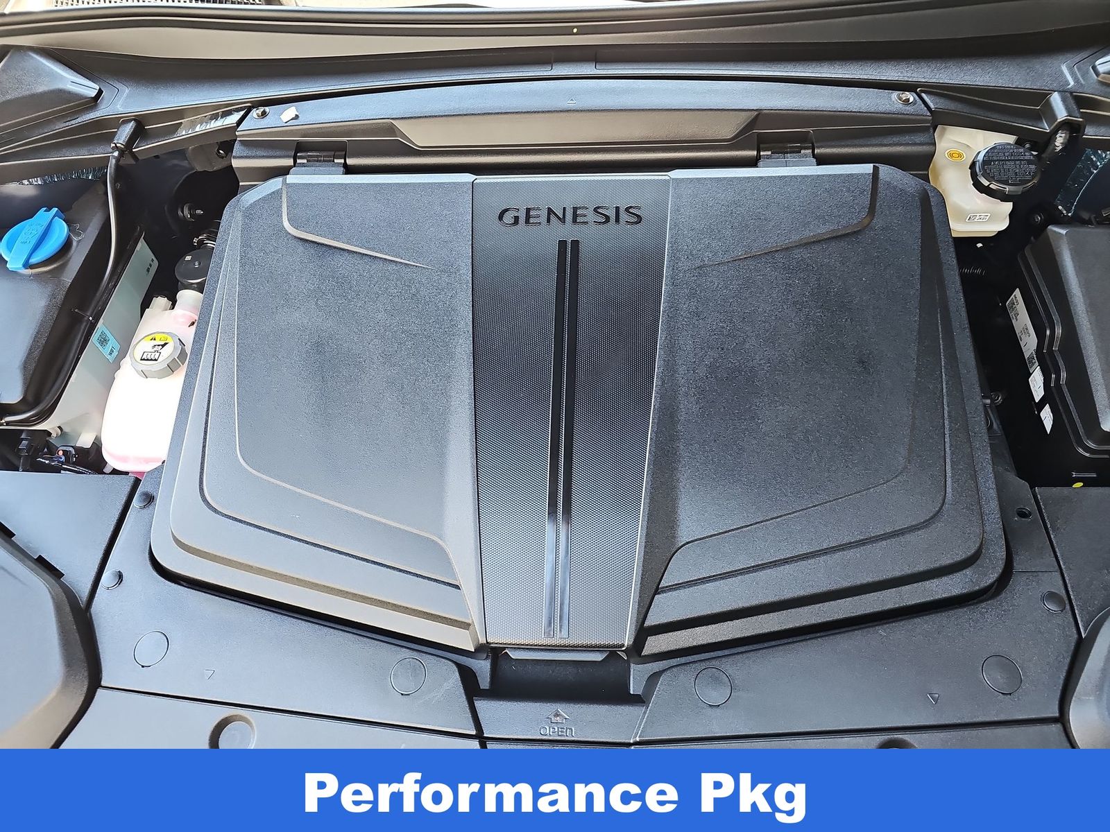 Thumbnail: 2025 Genesis GV60 - 12