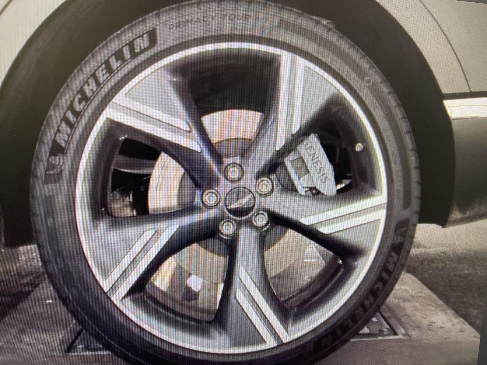 Thumbnail: 2026 Genesis GV80 - 16