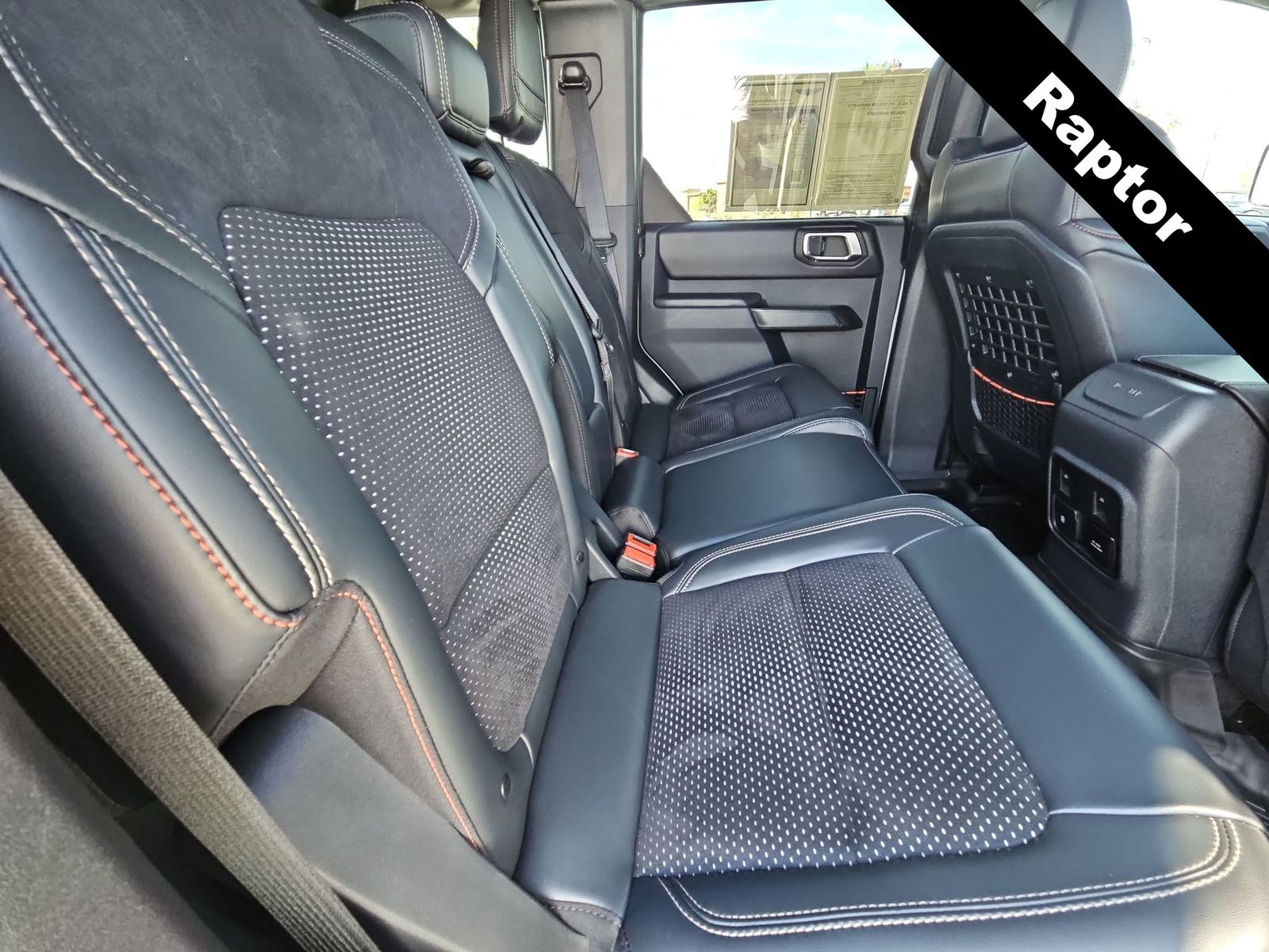 Thumbnail: 2024 Ford Bronco - 17