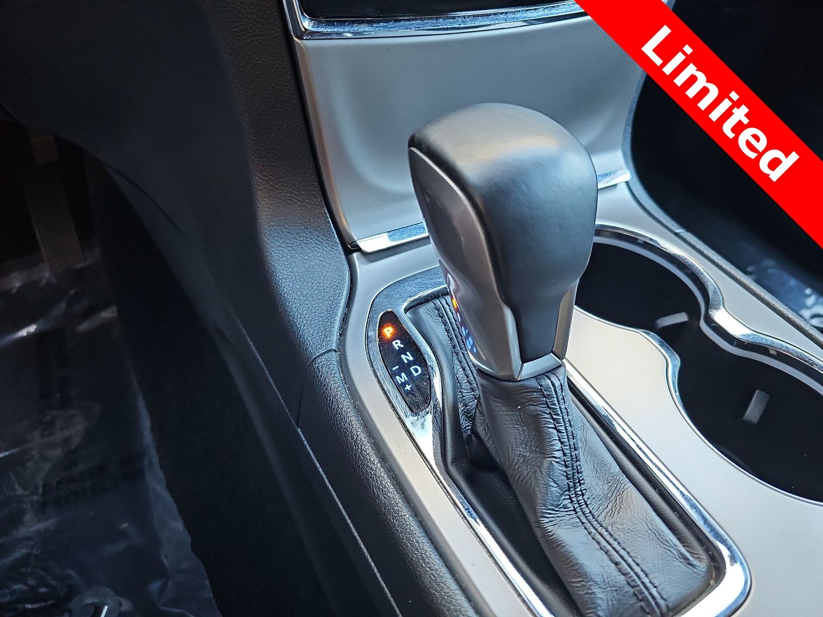 Thumbnail: 2021 Jeep Grand Cherokee - 21