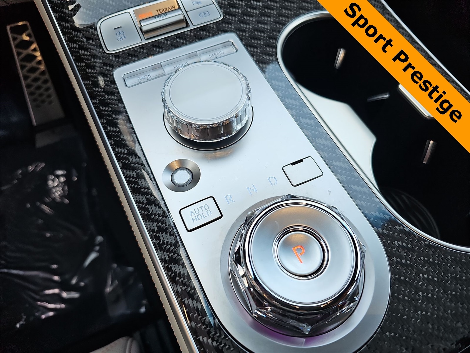 Thumbnail: 2026 Genesis GV70 - 21