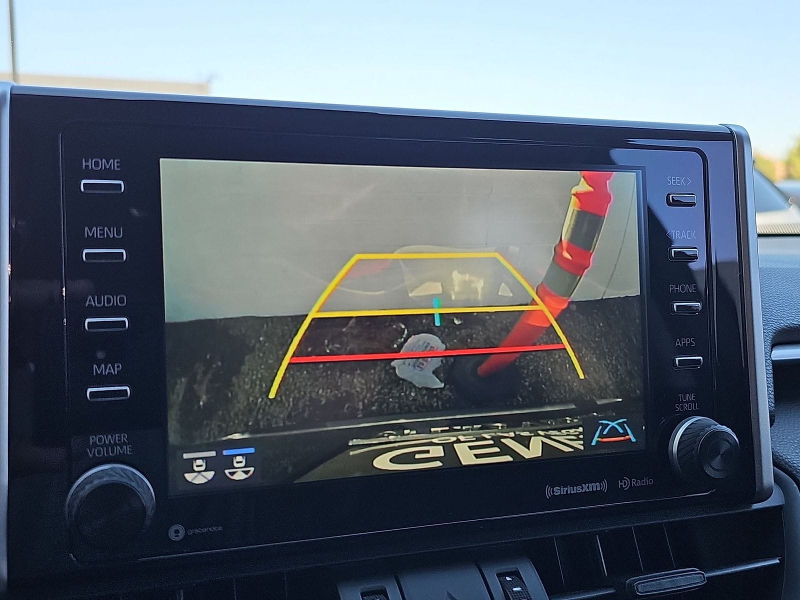 Thumbnail: 2019 Toyota RAV4 - 25