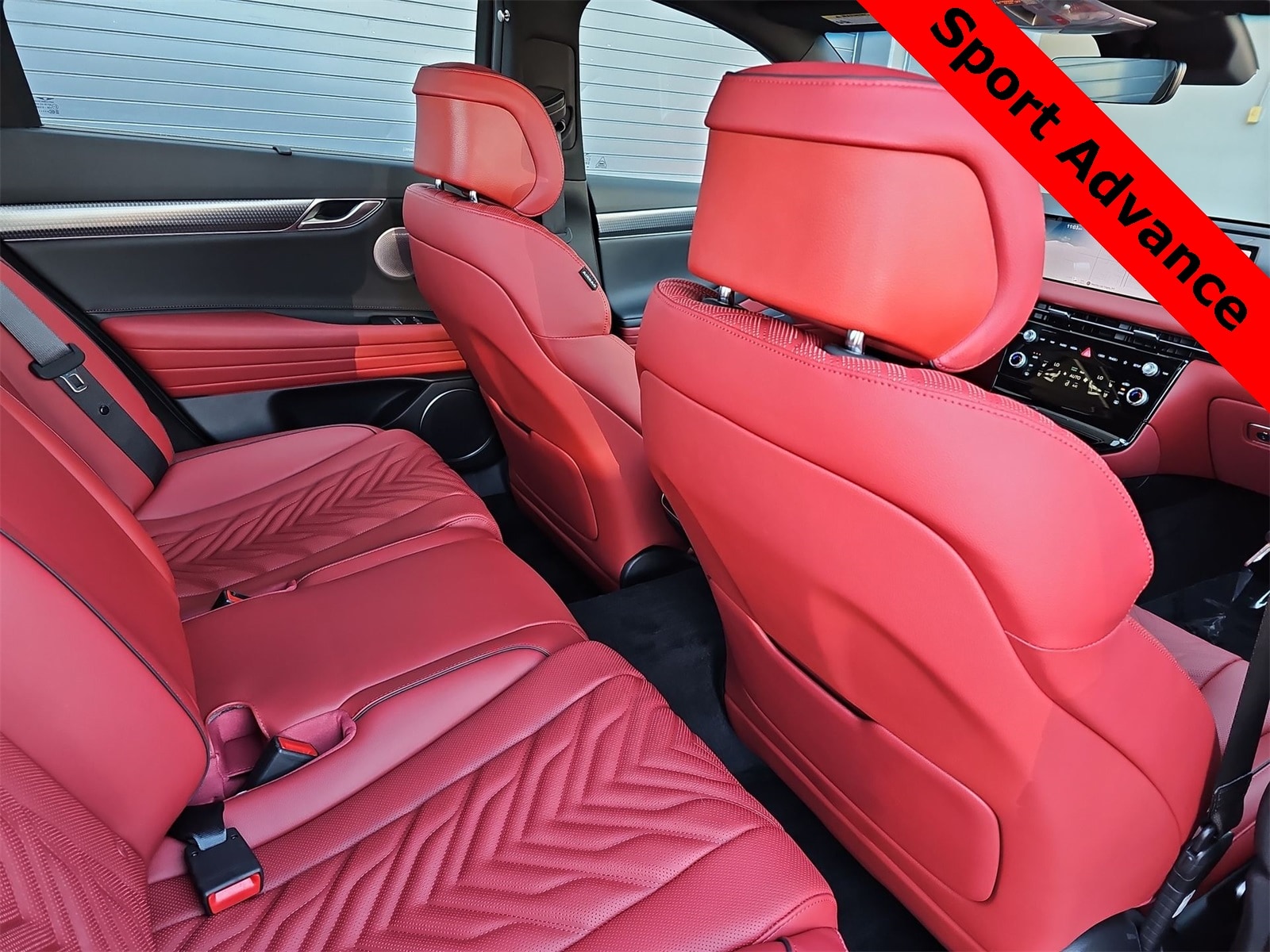 Thumbnail: 2025 Genesis G80 - 16