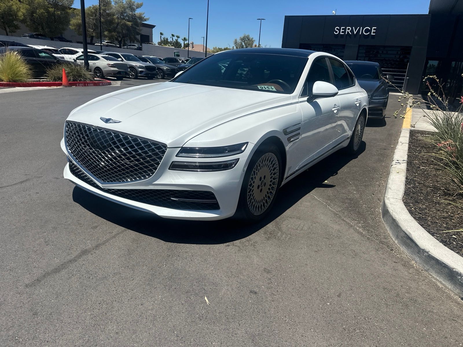Thumbnail: 2022 Genesis G80 - 2
